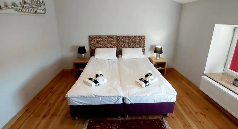 Pokój dwuosobowy z łazienką